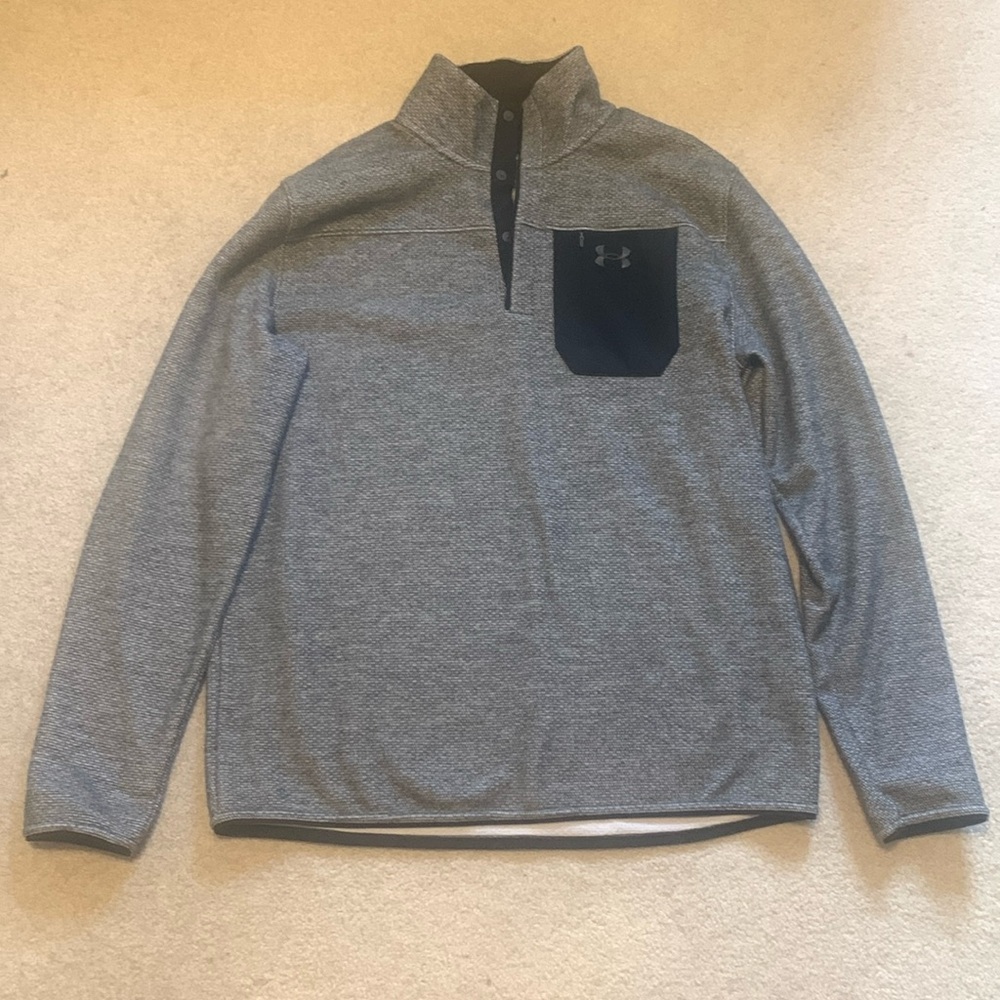 Under Armour Coldgear gray and black pullover men’s size Large